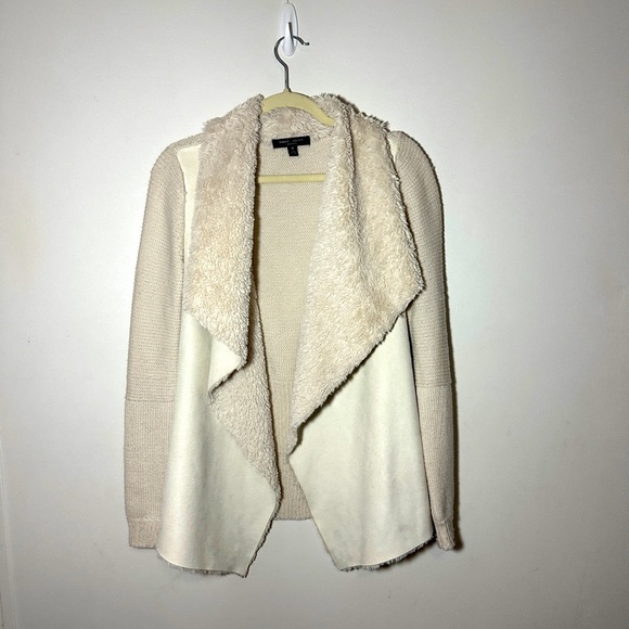 Romeo & Juliet Cream Open Waterfall Front Cardigan with Faux Fur Trim size Med - Picture 1 of 9